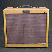 FENDER PRINCETON 5F2-A NARROW PANEL 4 WATT 1X8 DP03938 FENDER PRINCETON 5F2-A NARROW PANEL 4 WATT 1X8