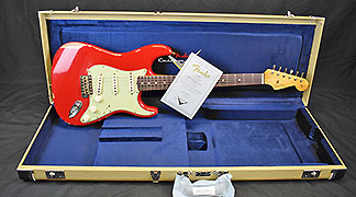 FENDER CUSTOM SHOP 63 STRAT RELIC RW DAKOTA RED