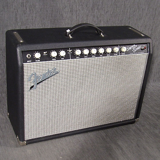 Fender supersonic 22