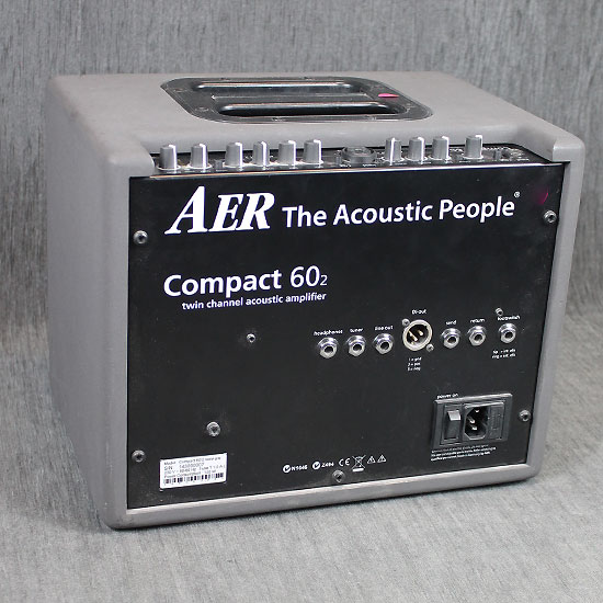 AER Compact 60 2 avec housse