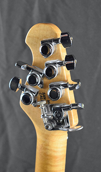 Musicman Axis Sport P90