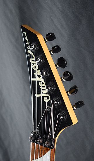 Jackson Professional Dinky Reverse