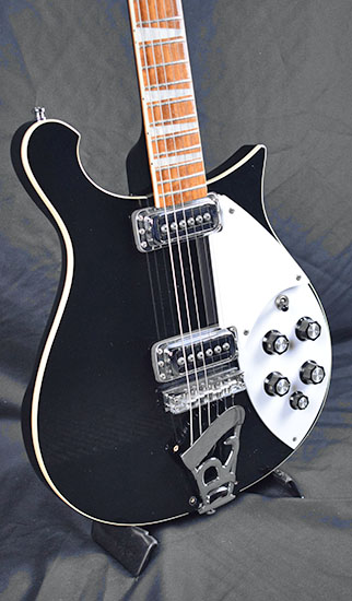 Rickenbacker 620 de 2010