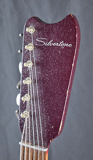 Silvertone Amp in Case