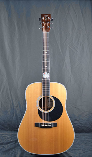 Martin DD28 DWIGHT YOAKAM