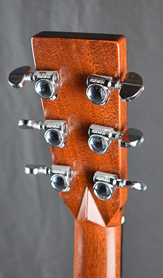 Martin DD28 DWIGHT YOAKAM