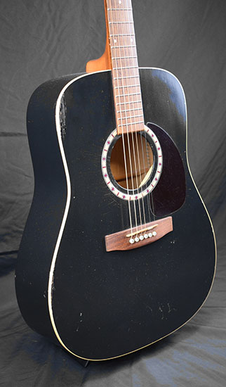 Art & Lutherie Cedar Black
