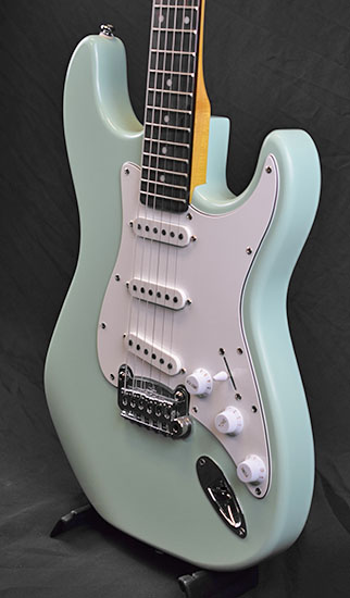 G&L Tribute Series Legacy