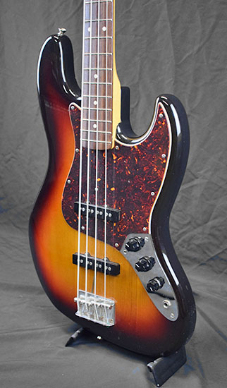 Fender Jazz Bass 62 Made in Japan