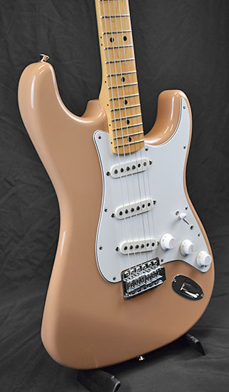 Fender Stratocaster	 Made in Japan Hepcat Pickups Strat 69