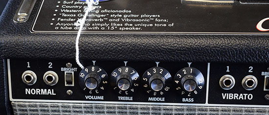 Fender Twin Reverb Amp 65 Custom 15