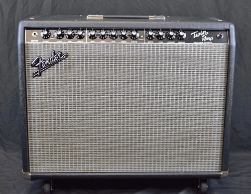 FENDER TWIN AMP