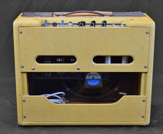 FENDER 57 CUSTOM DELUXE AVEC HOUSSE