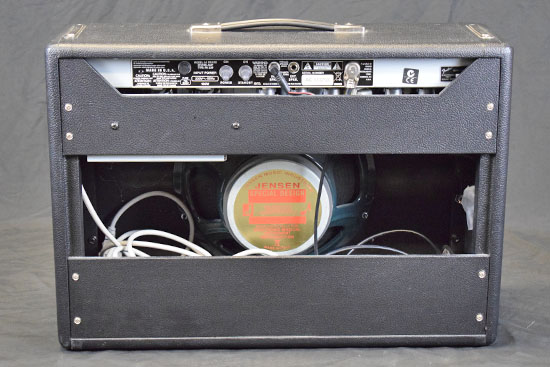 FENDER DELUXE REVERB REISSUE 1965