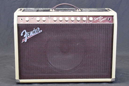 FENDER SUPER SONIC