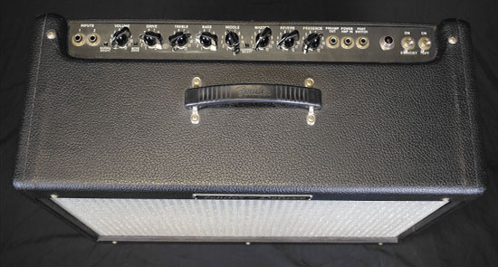 FENDER HOT ROD DELUXE MADE IN USA AVEC FOOTSWITCH ET HOUSSE