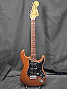 FENDER STRATOCASTER DE 1977